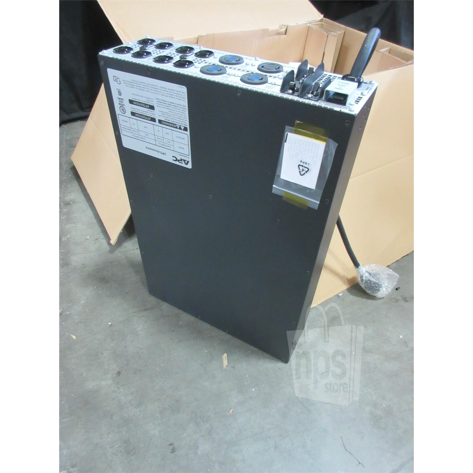 Schneider Electric SRT5KTF APC OnLine Isolation & StepDown Transformer**