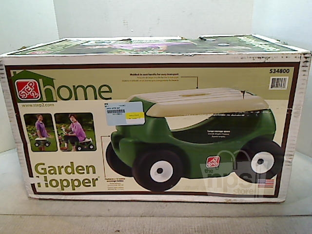 Step 2 Brand 534800 Garden Hopper Rolling Seat For Gardening And Outdoor Ebay 0330